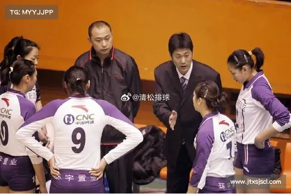 赵勇独自出席女排世联赛新闻发布会 其他主帅缺席引关注 赵勇独自出席女排世联赛新闻发布会 其他主帅缺席引关注
